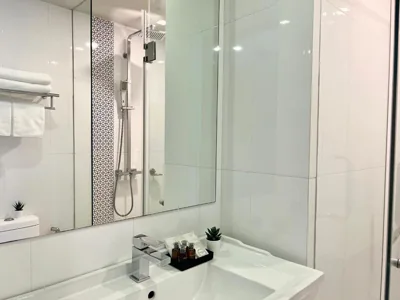 Centro One Patong – Photos 9